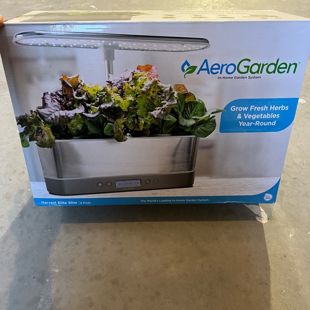 Brand new aerogarden